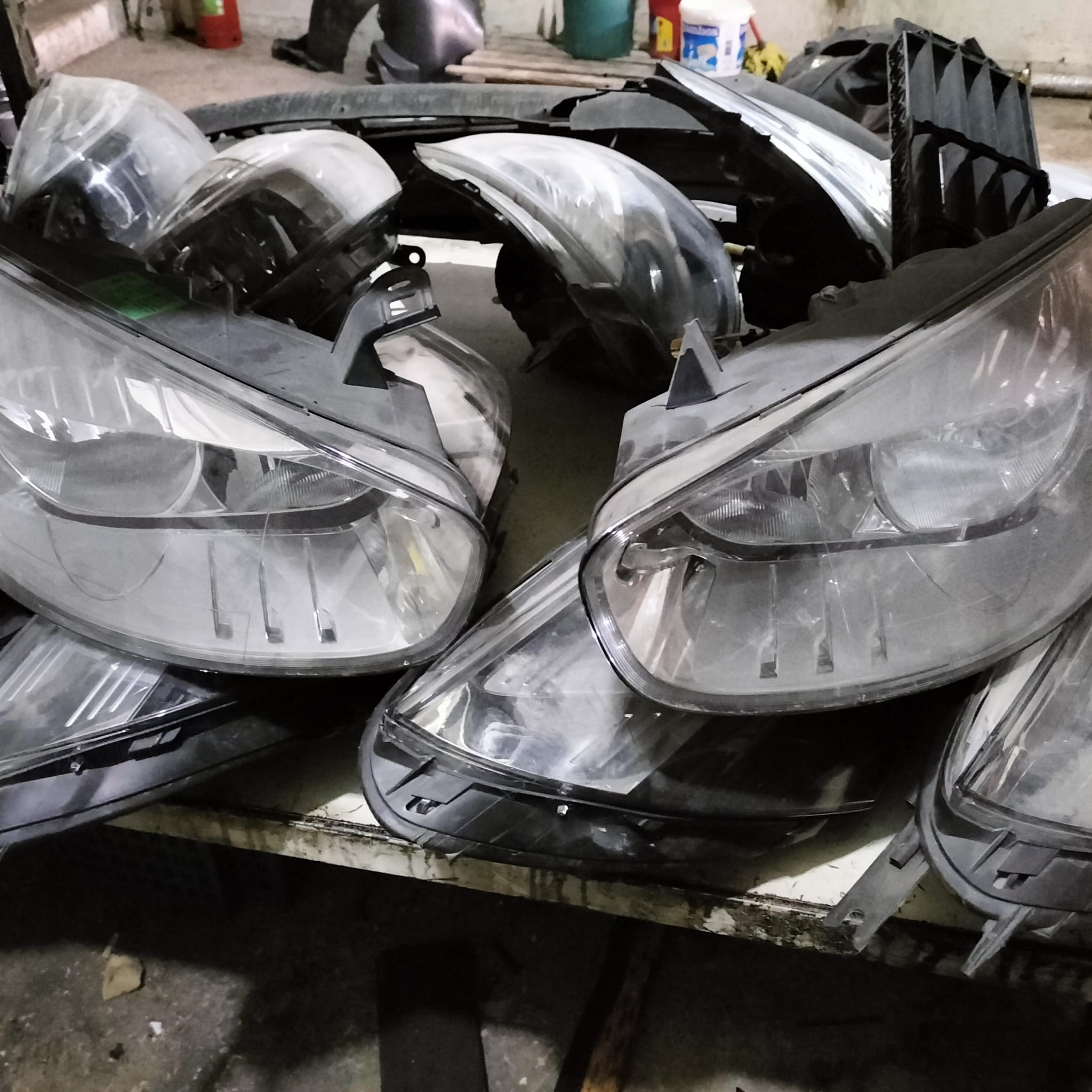 RENAULT FLUENCE FARLARI